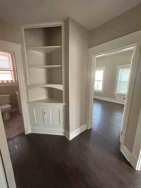 6009 Waterman Blvd #6009B - Photo 4 of 12