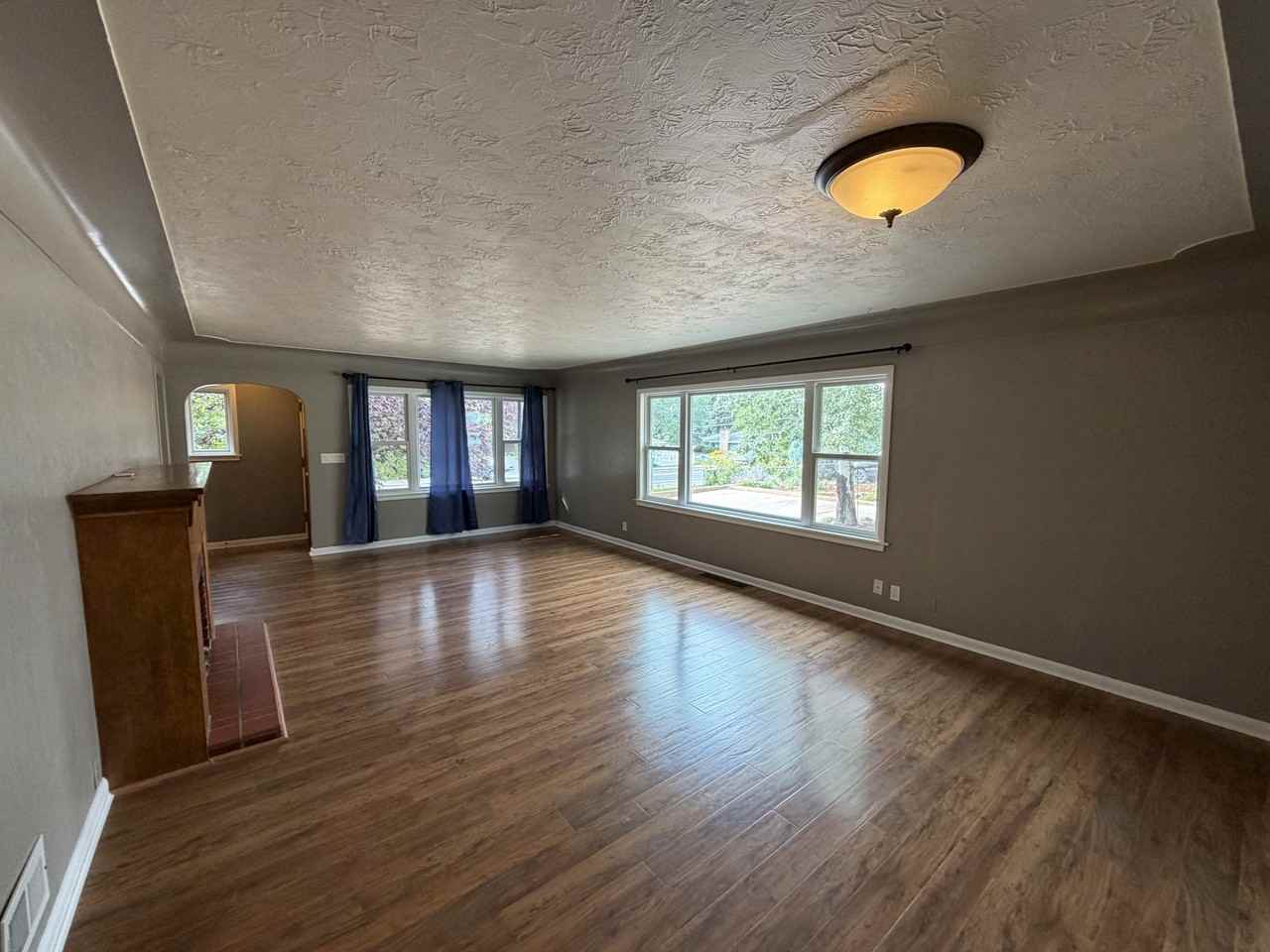 1019 Poly Dr #1 - Photo 4 of 19