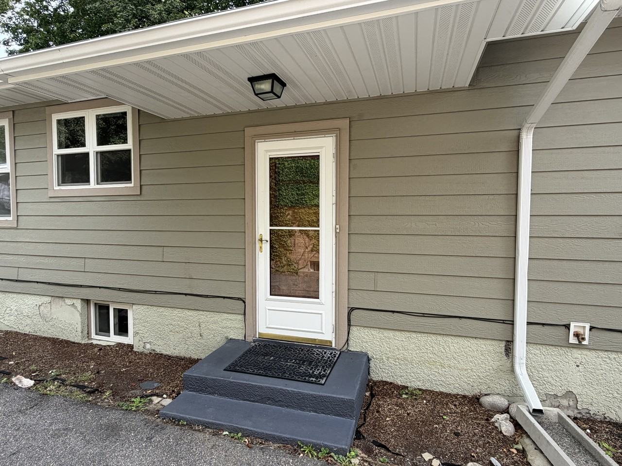 1019 Poly Dr #2 - Photo 2 of 19