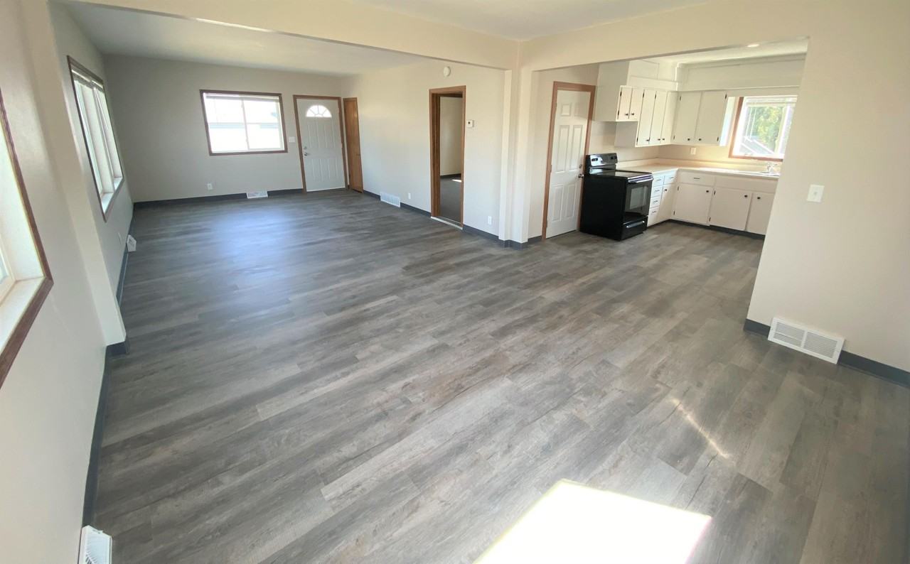 504 N 2nd St #2 - Photo 2 of 17
