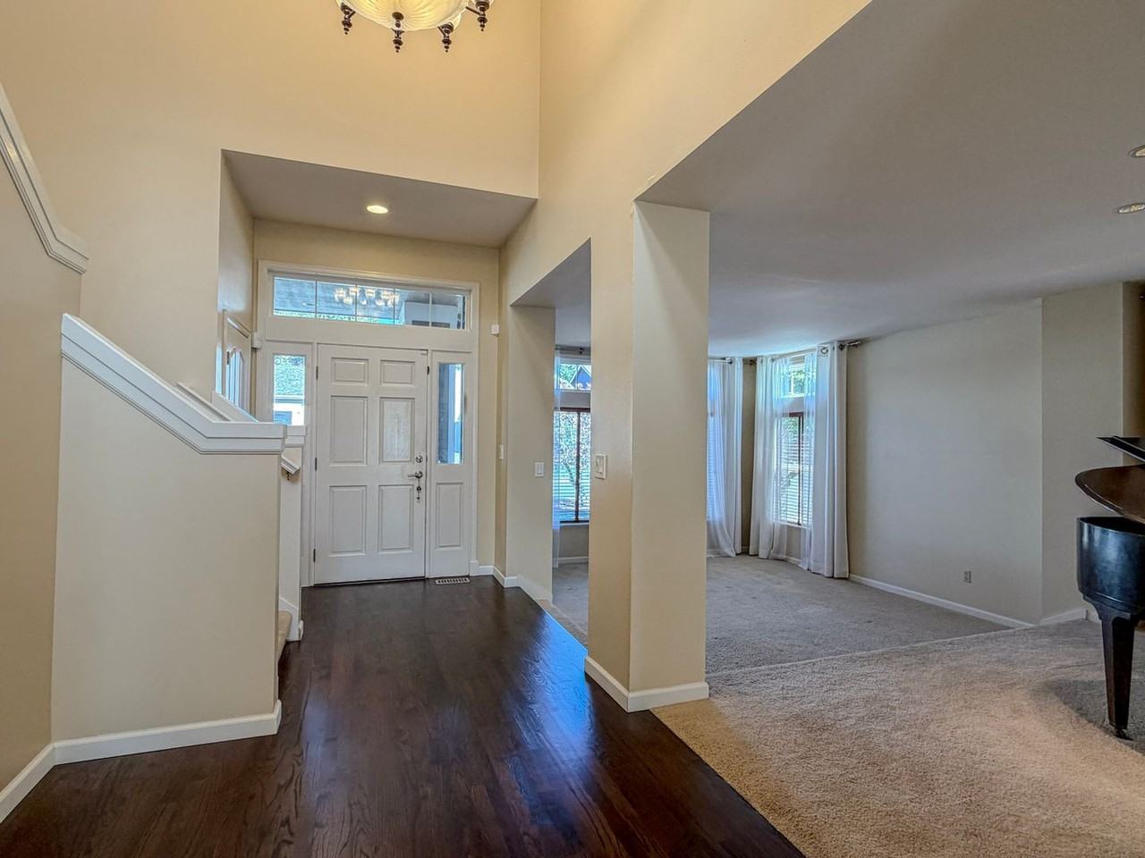 9017 Ne 145th Pl - Photo 2 of 26