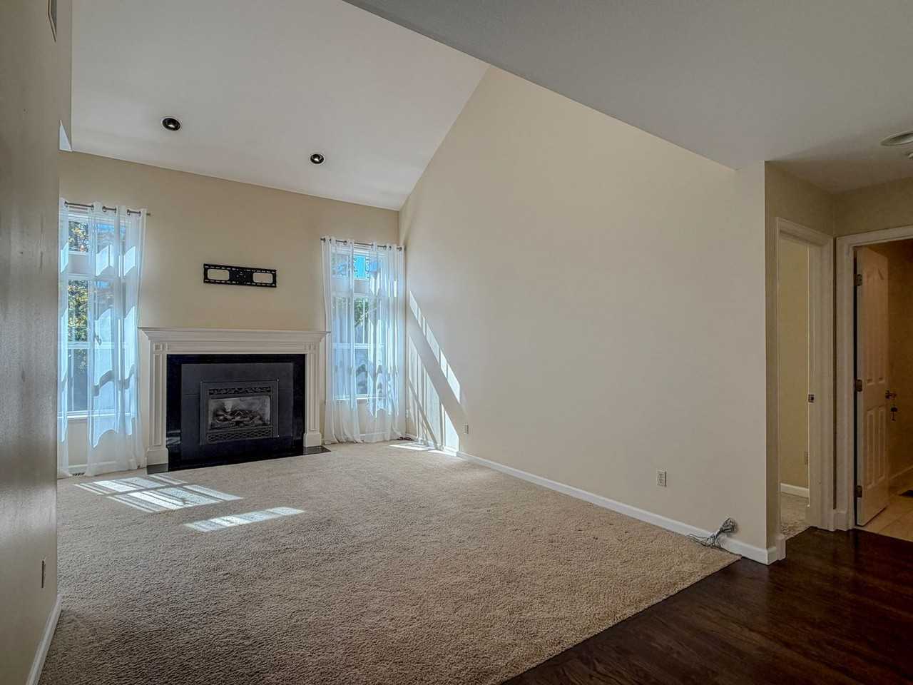 9017 Ne 145th Pl - Photo 5 of 26
