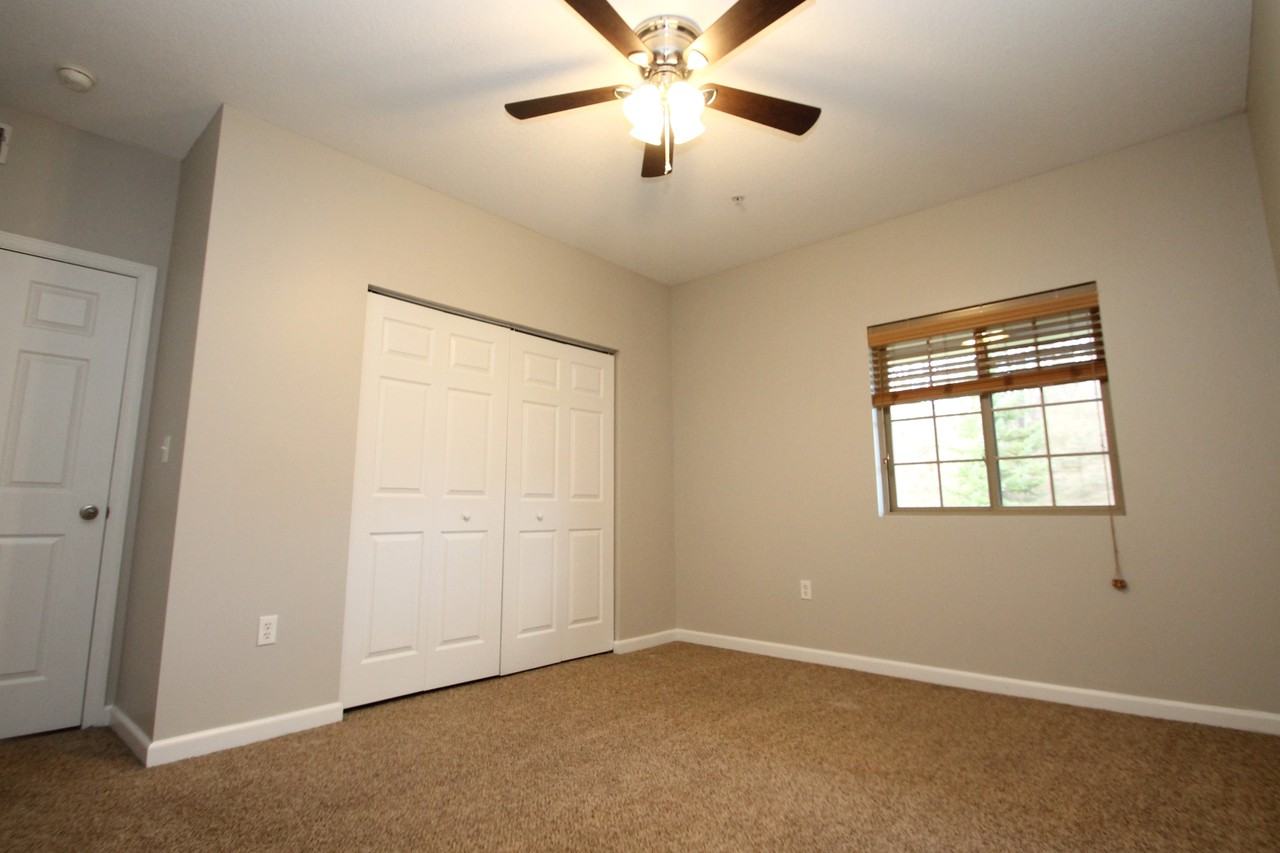 6450 Pleasant StreetApt. 304 #304 - Photo 6 of 10