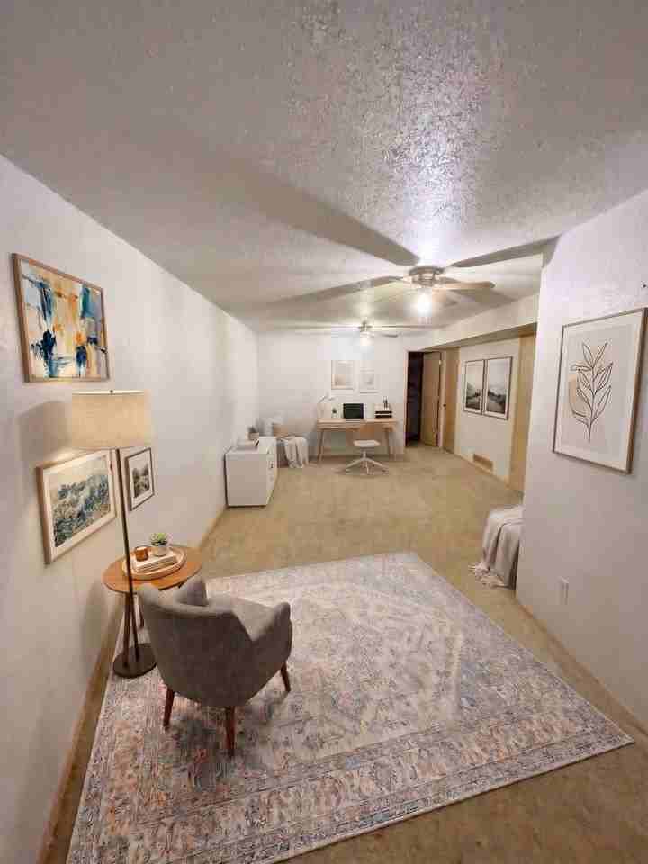 1325 Creekside Ct - Photo 7 of 9