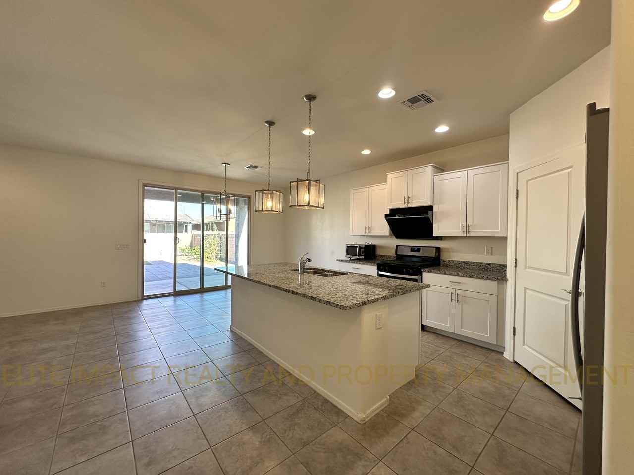 6373 E Calle Del Patagon #1 - Photo 3 of 37