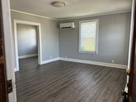 featured image of 265 E Morehead St #B6