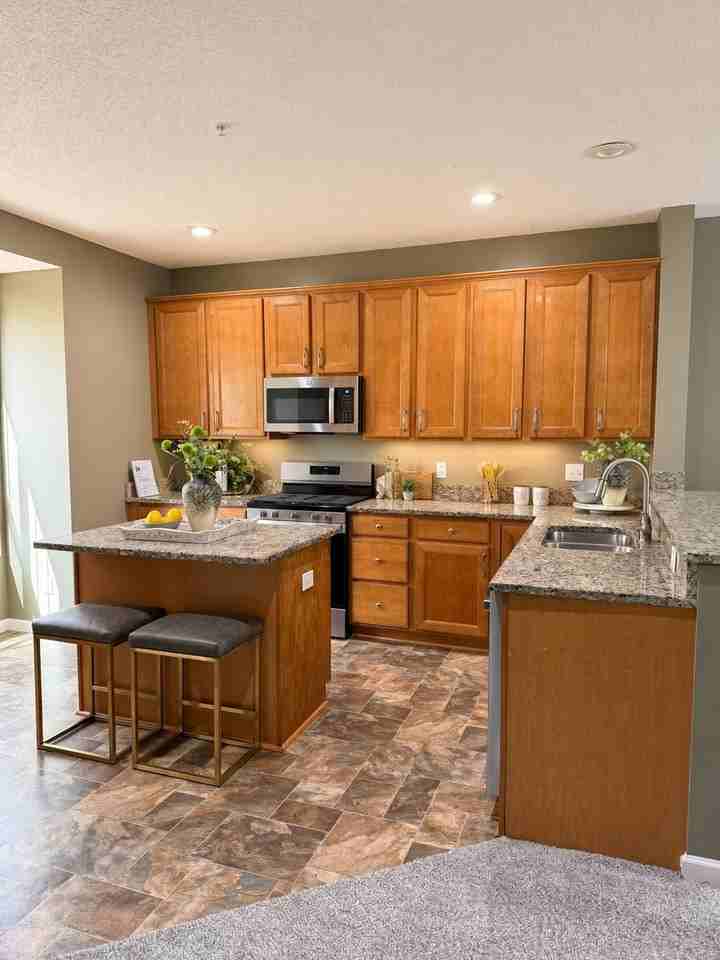 11300 Sand Castle Dr #D - Photo 6 of 33
