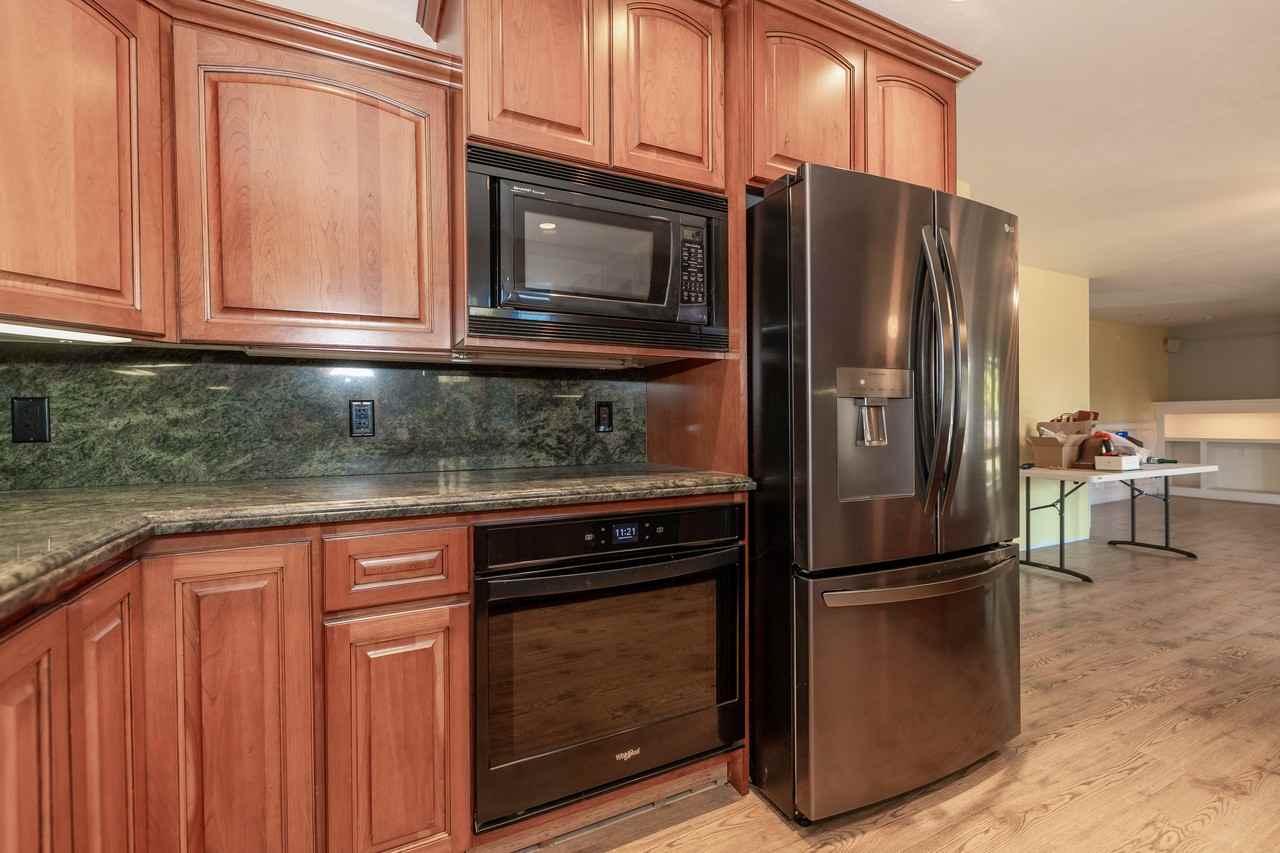 16770 Wild Oak Court16770 Wild Oak Court16770 Wild Oak Court #1 - Photo 6 of 11