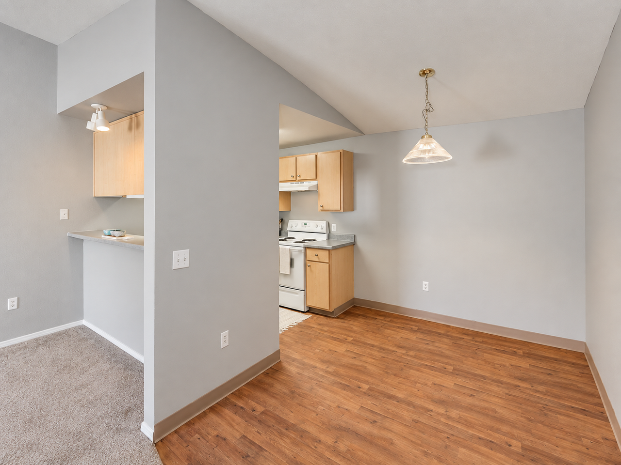16924 Se Powell Blvd #32 - Photo 6 of 18