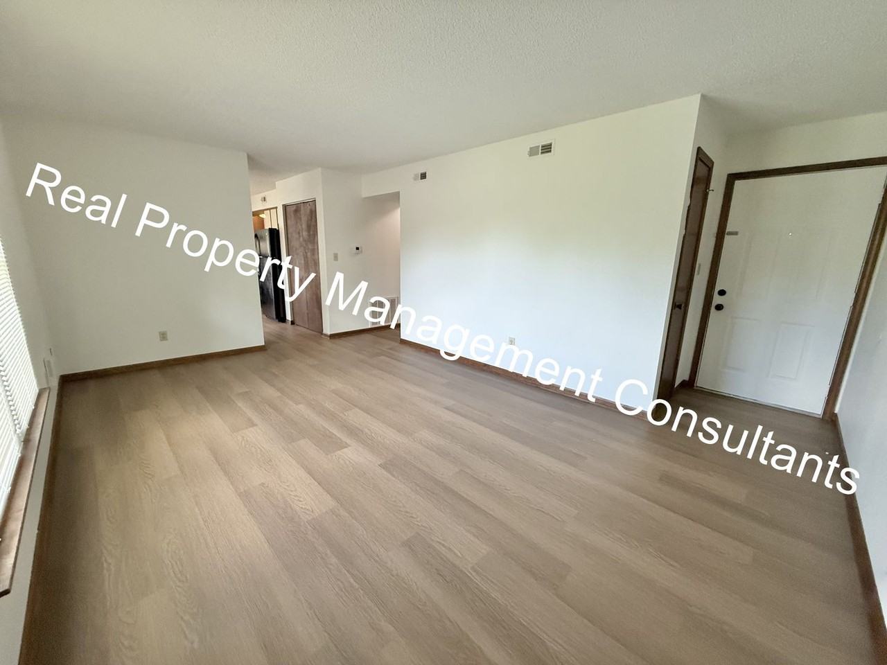 16604 E Gudgell Rd #B - Photo 3 of 22