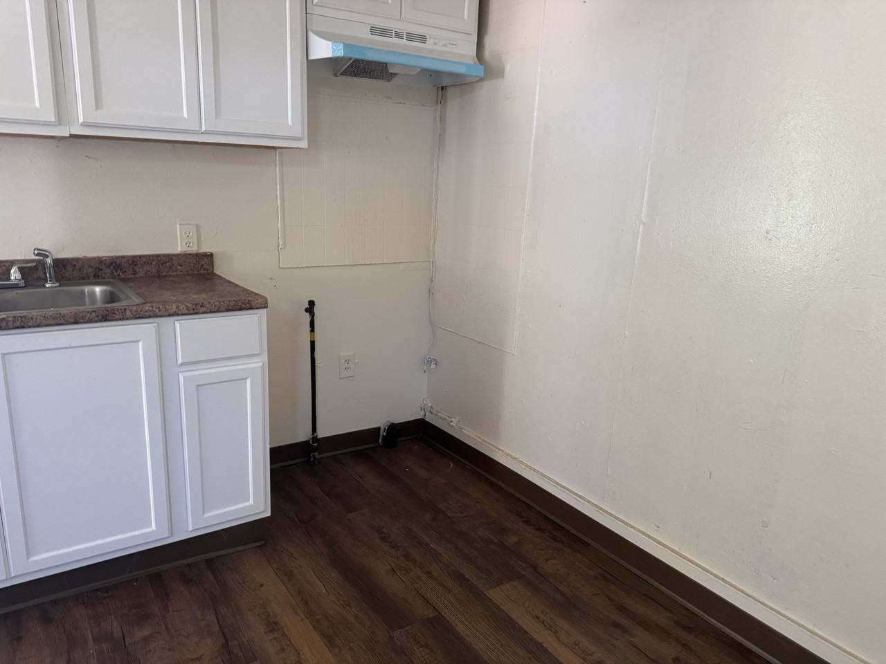 181 Orange St Frnt - Photo 3 of 7
