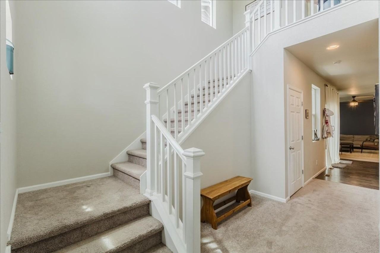 19085 E 66th Ave - Photo 3 of 29