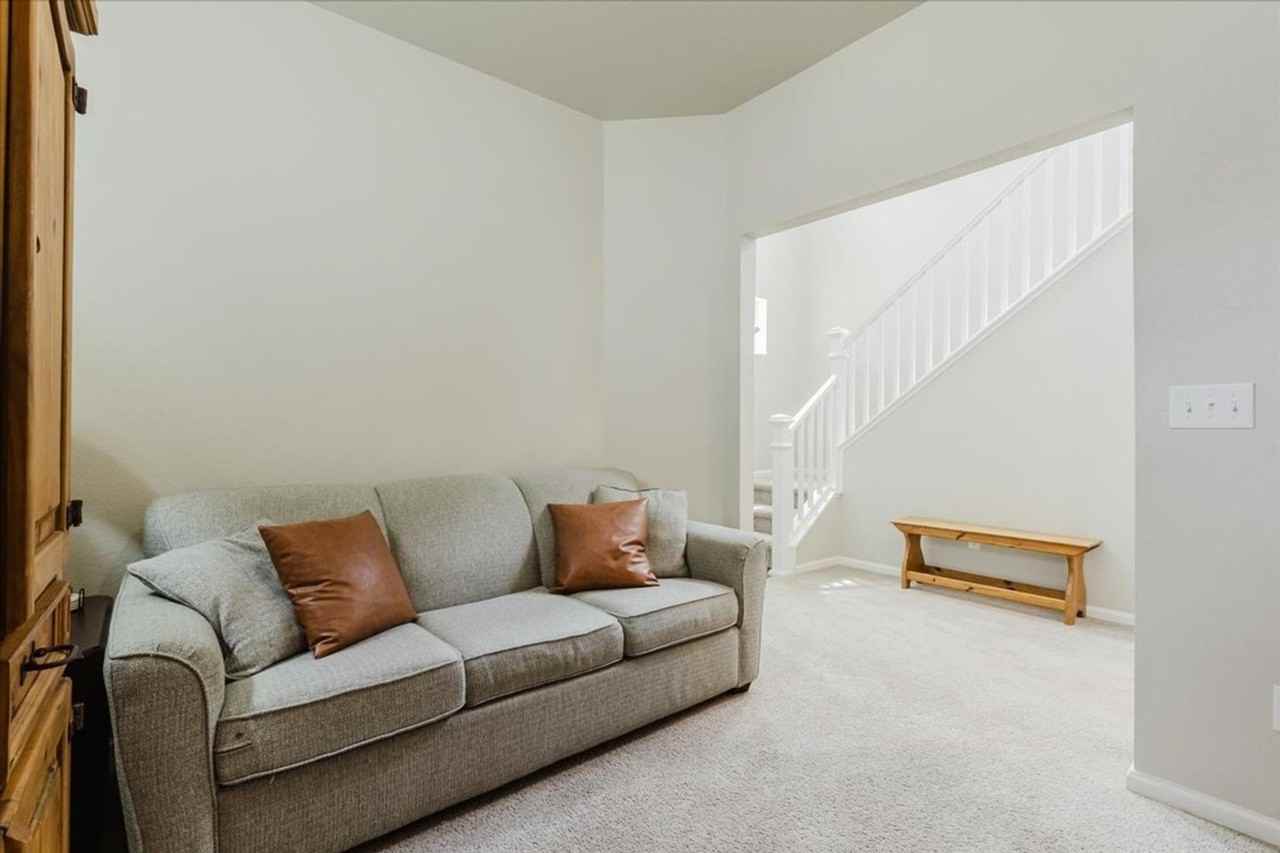 19085 E 66th Ave - Photo 5 of 29