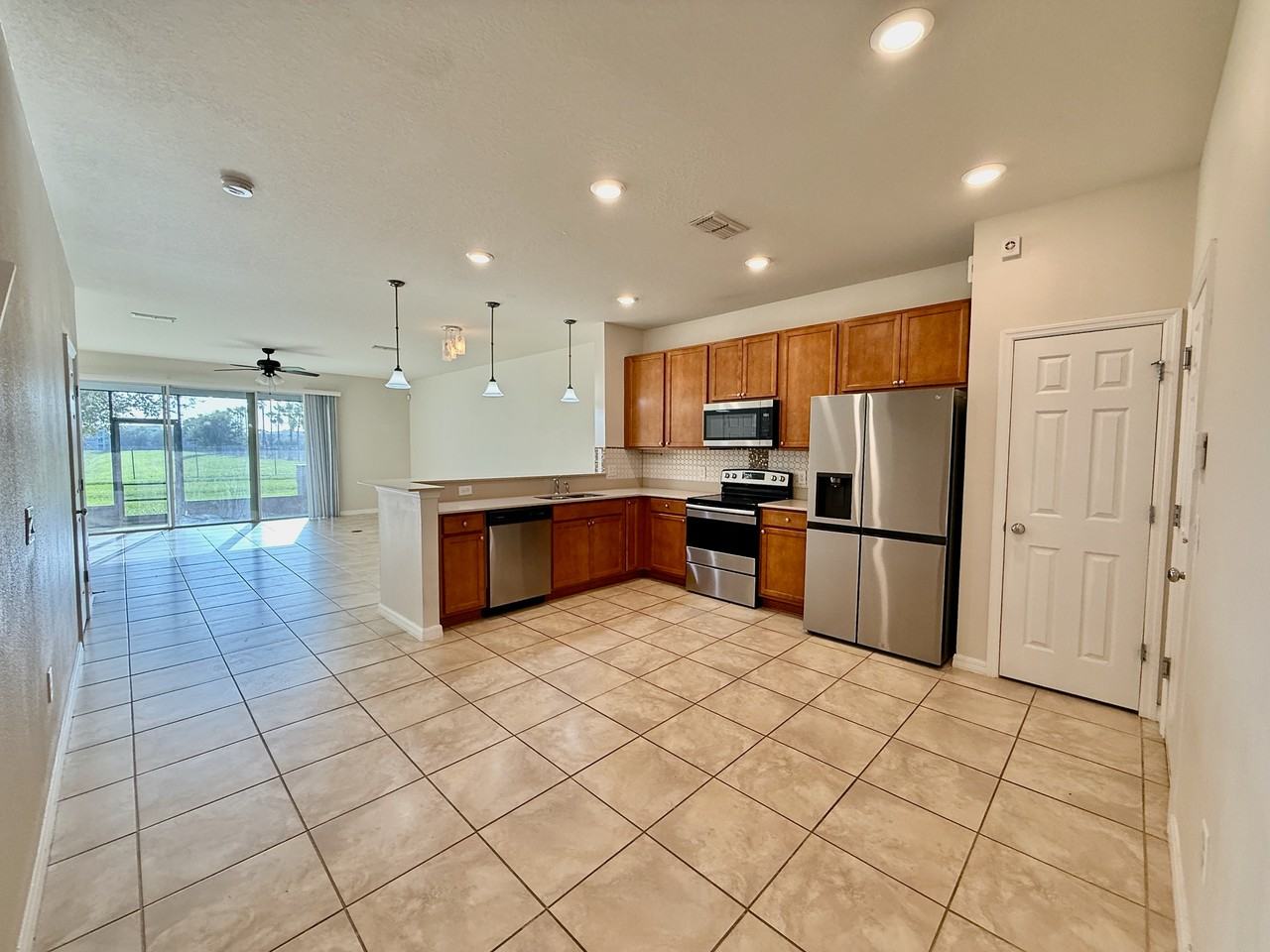3977 Plainview Dr #1 - Photo 3 of 22