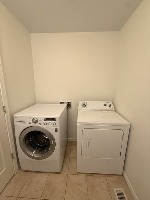 1554 Amethyst St Se #1 - Photo 6 of 14