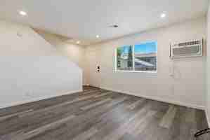 featured image of 1717 Pine St
