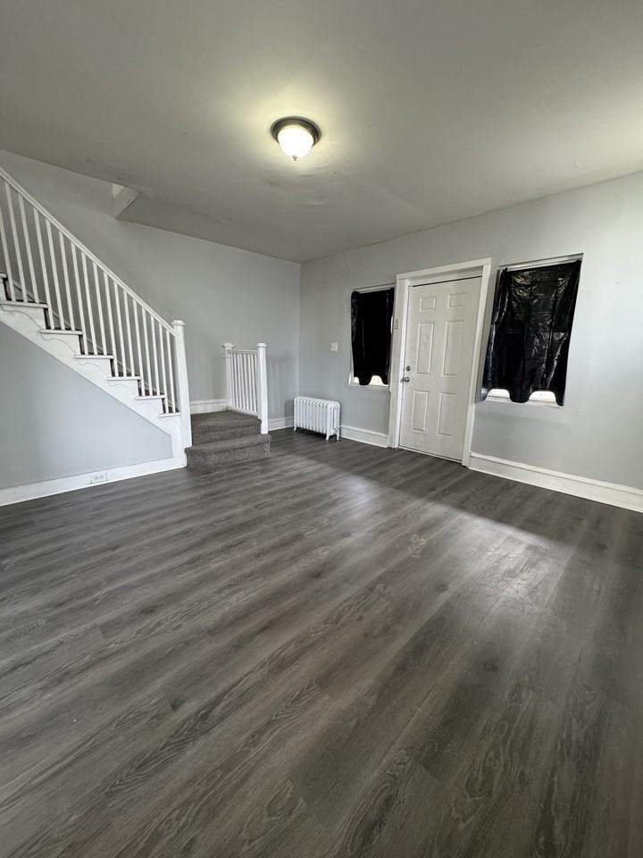 5583 Blakemore St #1 - Photo 2 of 14