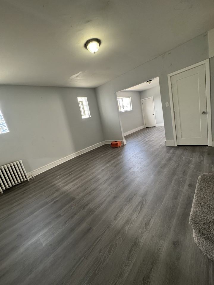 5583 Blakemore St #1 - Photo 3 of 14