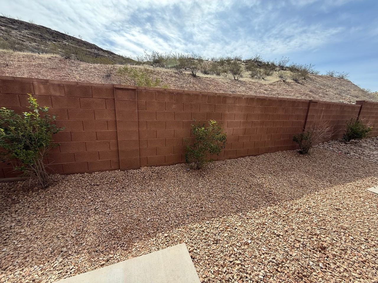 3277 S Fossil Hills Dr - Photo 3 of 11