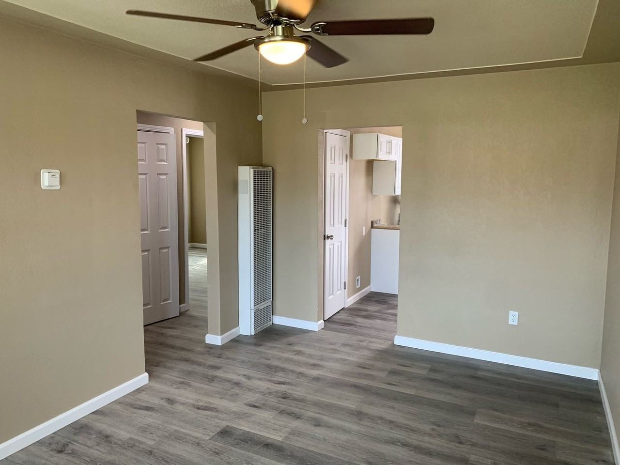 3364 Mayfair Dr S - Photo 2 of 15