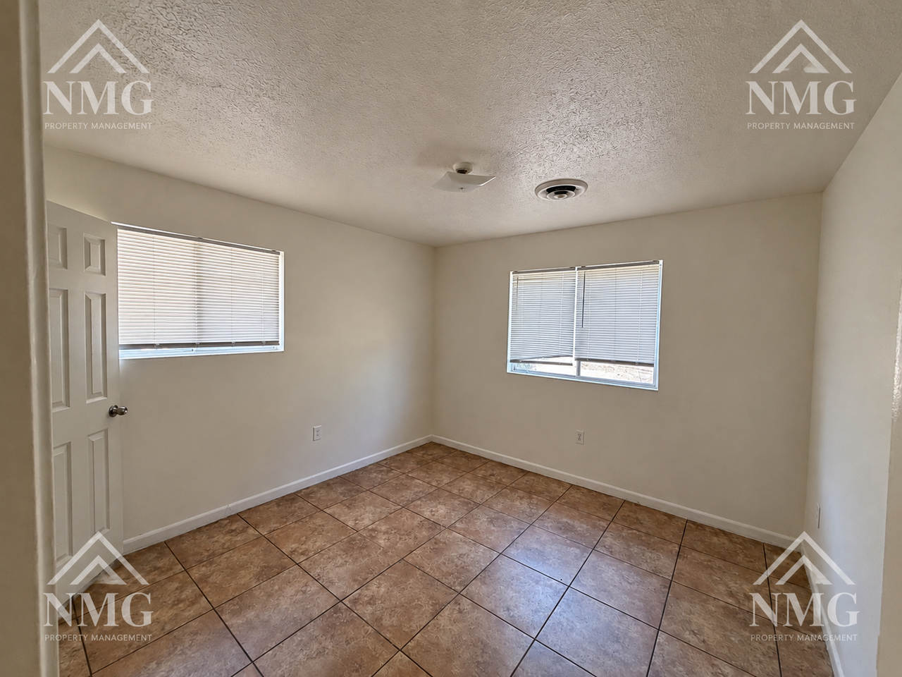 3104 Meadow Forest Dr #1 - Photo 5 of 15