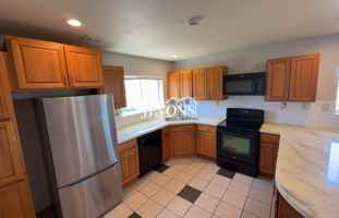 featured image of 3303 S Ainsworth Ave