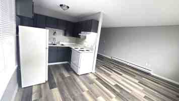 featured image of 1001 Stanley Ave