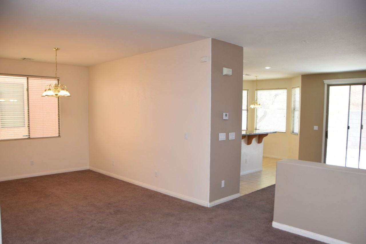 7140 N Campbell Rd - Photo 5 of 44
