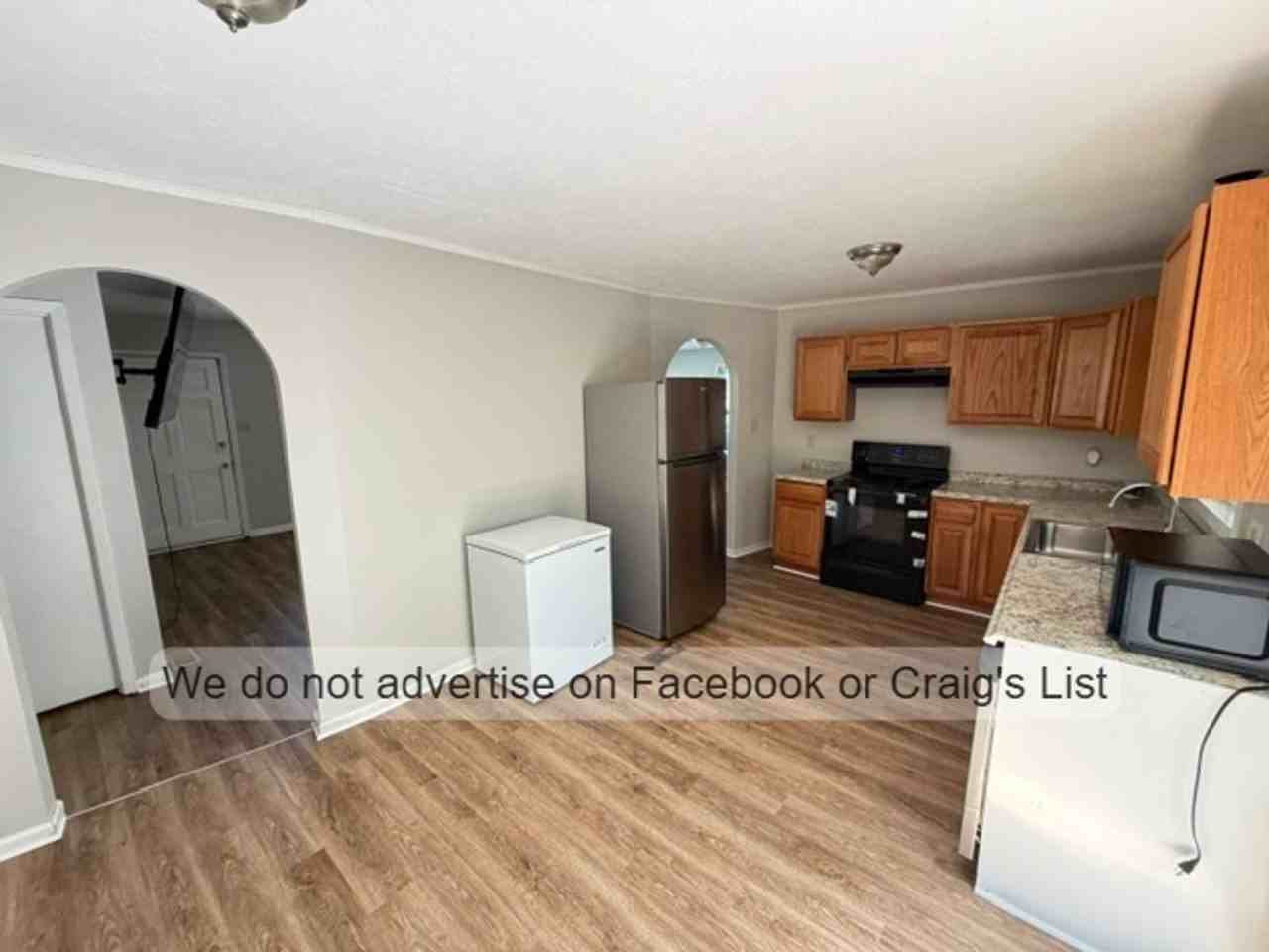 608 Raven Pl - Photo 3 of 10