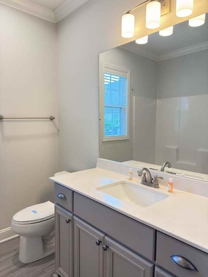 600 Eagle Blvd - Photo 6 of 27