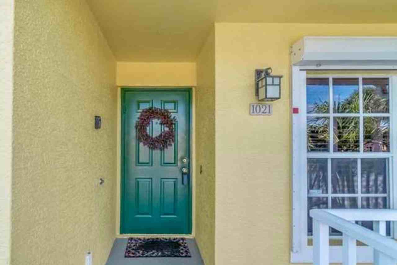 2000 Bal Harbor Blvd - Photo 2 of 28