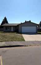 252 Ne Palomar Ct - Photo 1 of 1