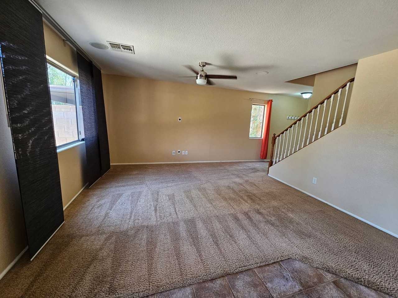 42804 W Sunland Dr - Photo 5 of 34