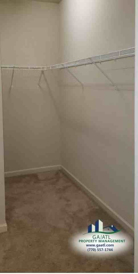 610 Country Ridge Dr - Photo 4 of 7