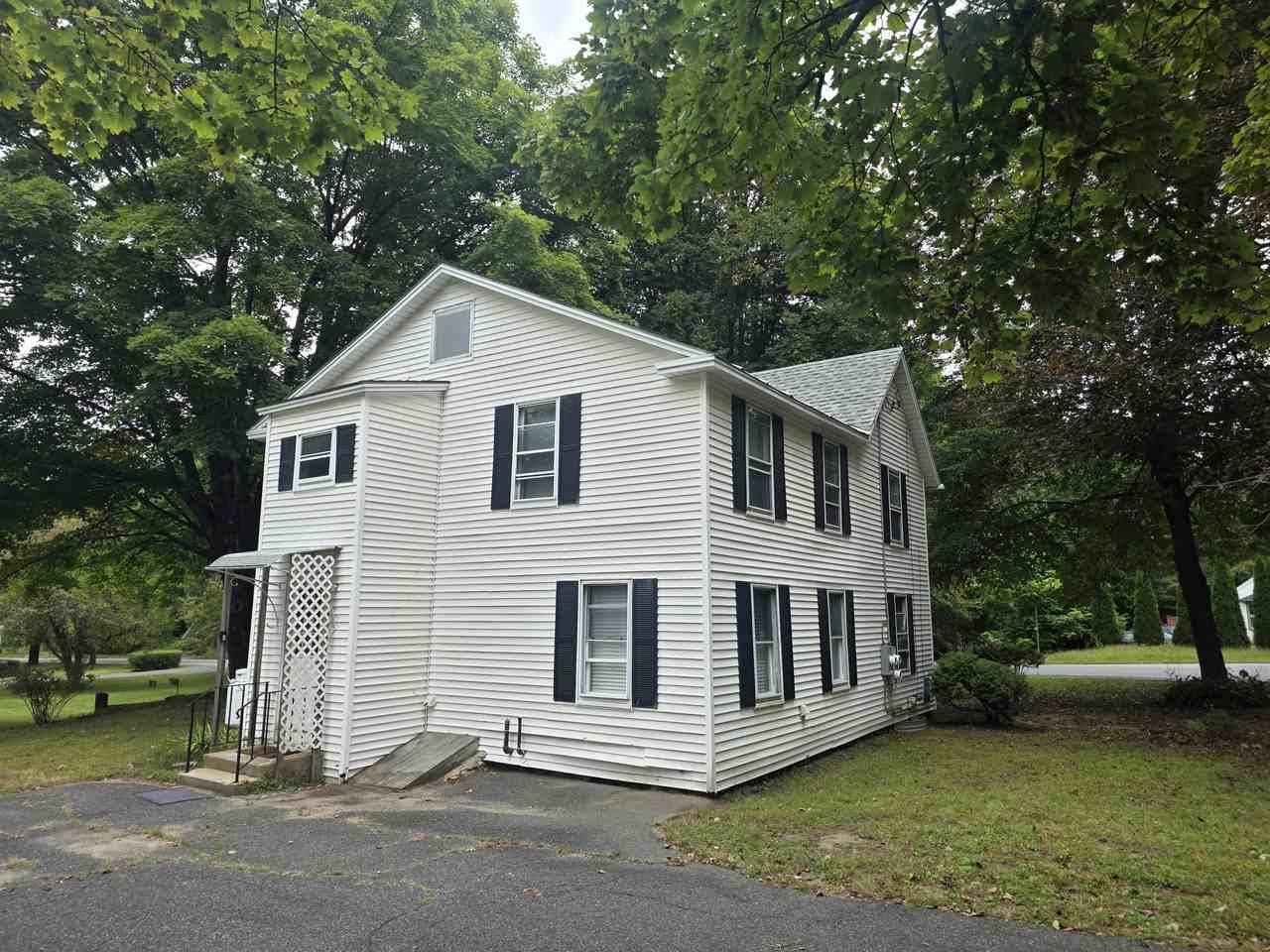 289 Pelham Rd #2