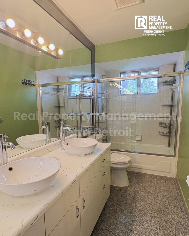 2781 Majestic Ct - Photo 7 of 20