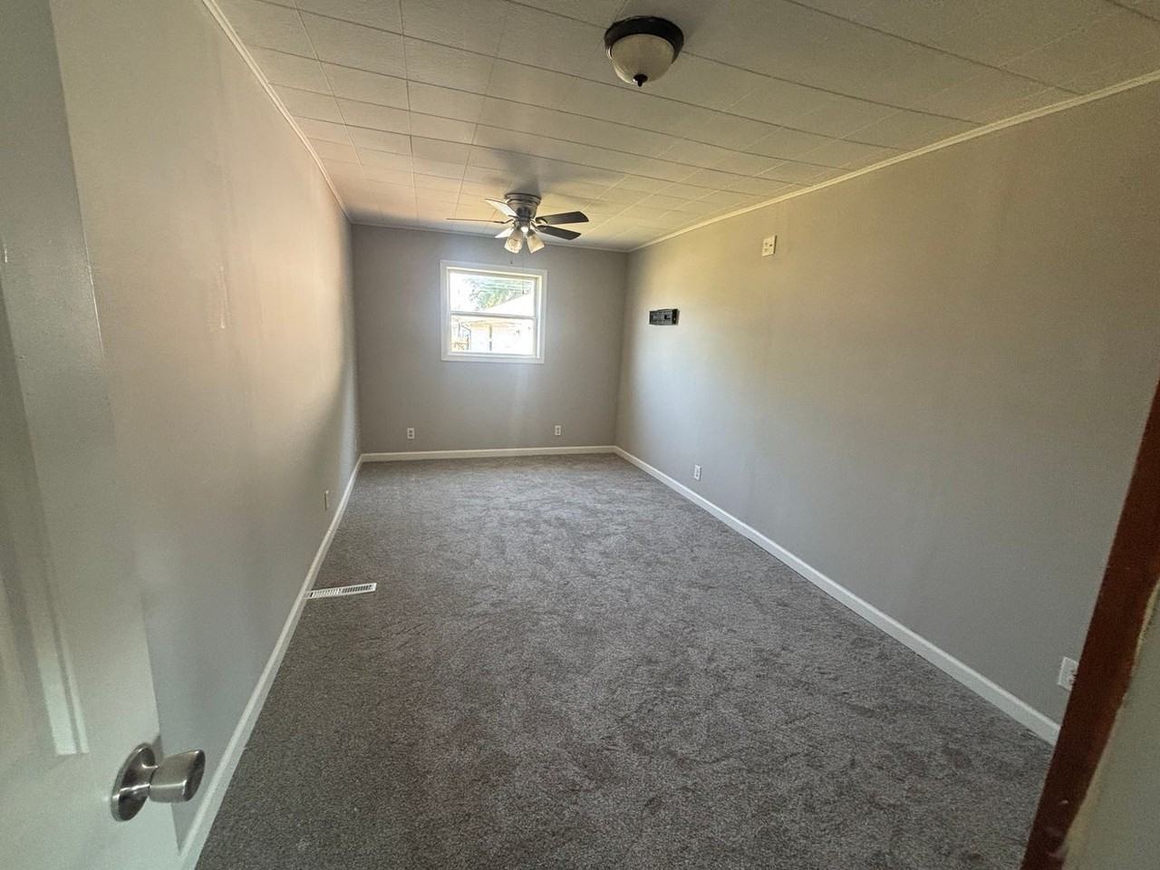 1540 West Dr - Photo 5 of 8