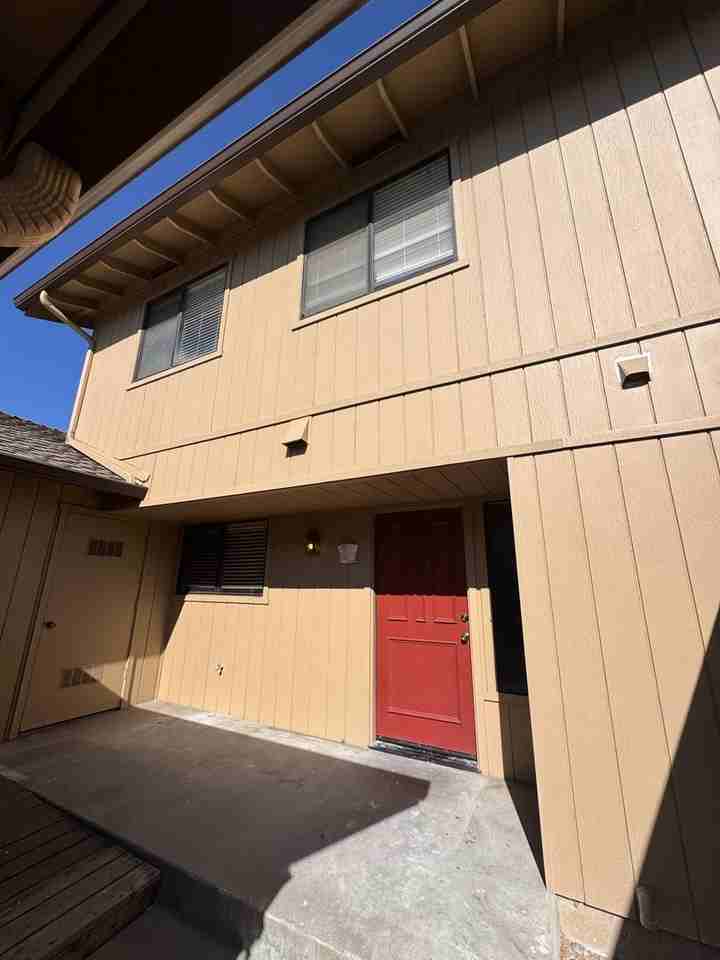 1844 Cherokee Dr #2 - Photo 2 of 22