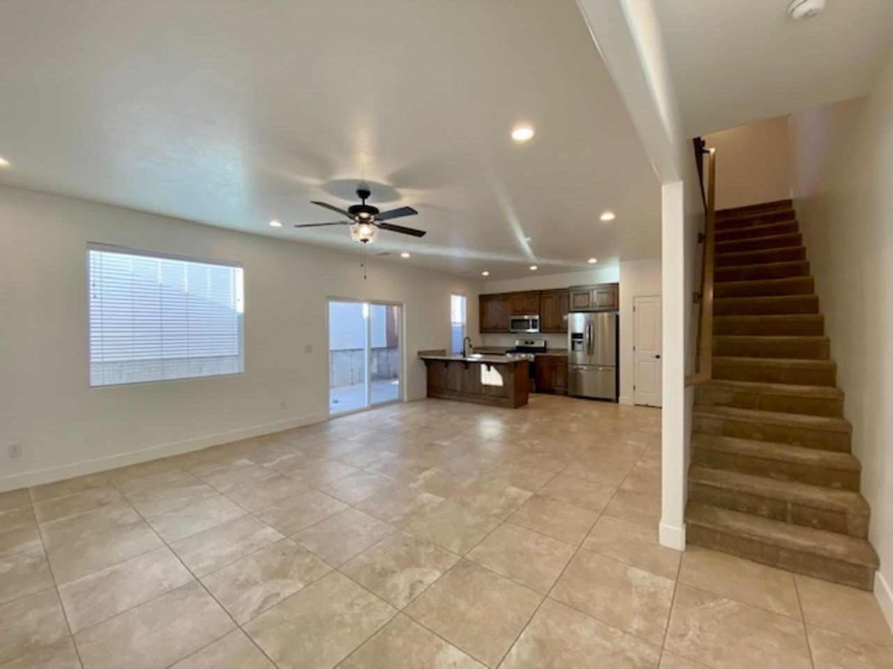 2473 W 350 N - Photo 3 of 36