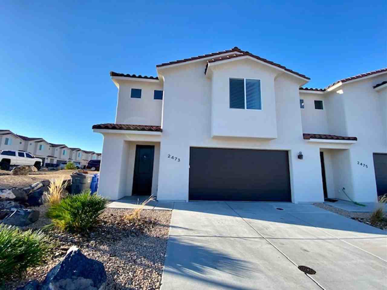 2473 W 350 N - Photo 5 of 36