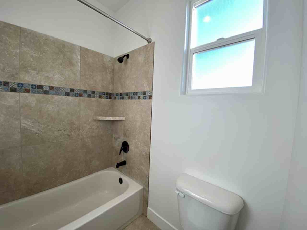 2473 W 350 N - Photo 6 of 36