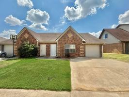 featured image of 339 Princess Pl