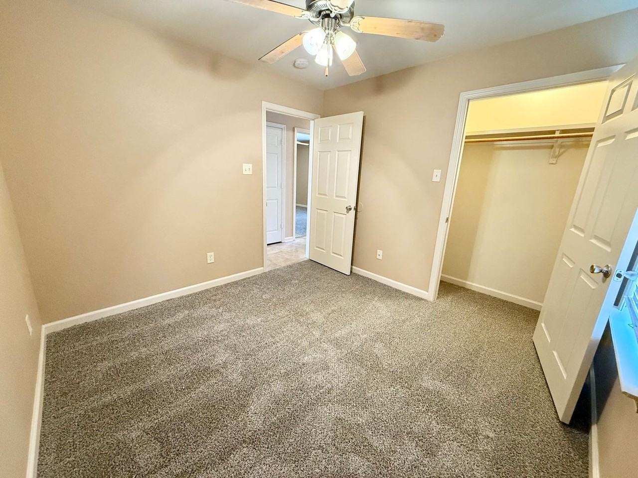 339 Princess Pl - Photo 7 of 15