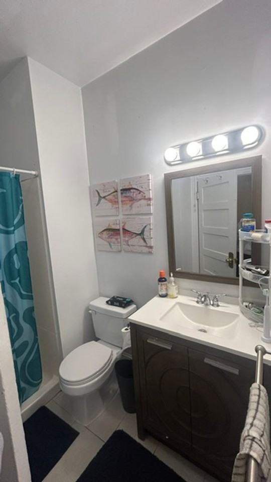 1512 Commonwealth Ave - Photo 6 of 10