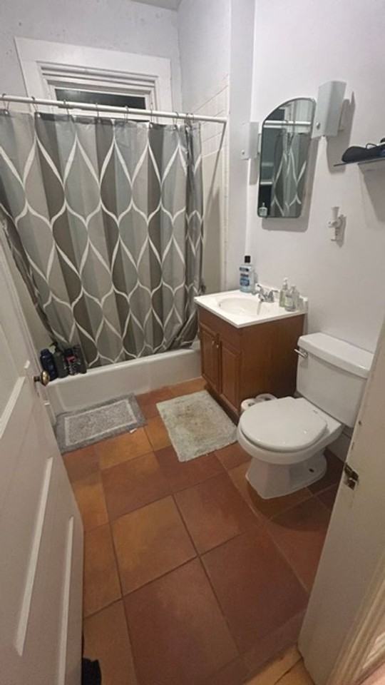 1512 Commonwealth Ave - Photo 7 of 10