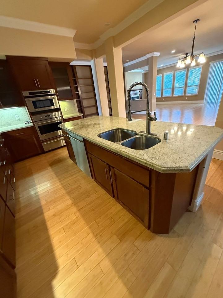 613 Arlene Ct - Photo 7 of 16