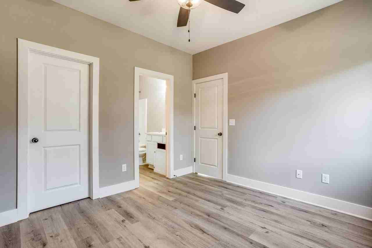 1625 S Limuel St - Photo 6 of 10