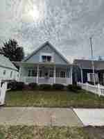 featured image of 1134 W Cook St