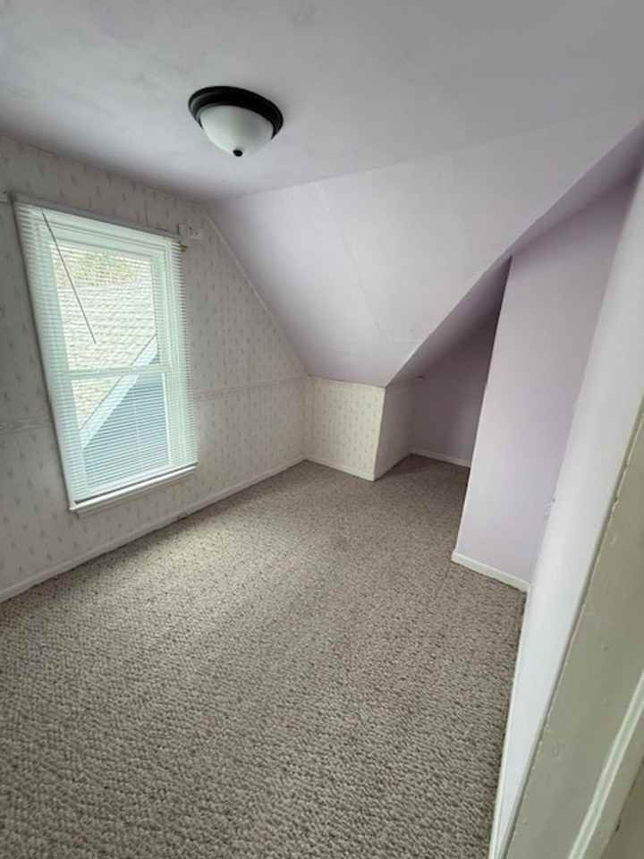1134 W Cook St - Photo 6 of 14