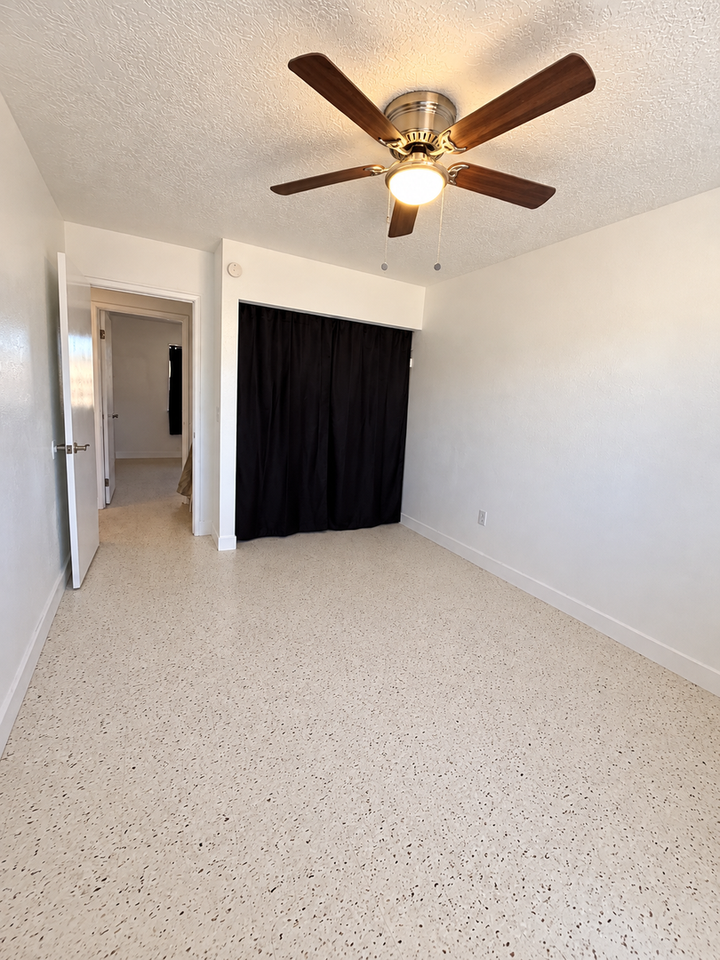 71810 El Paseo Dr - Photo 6 of 21